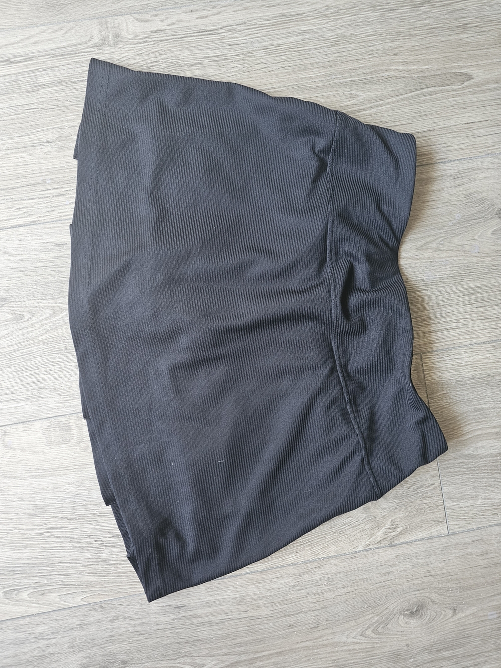 bolle Black Micro Stripe Pleated Back Mini Exercise Tennis  Skort
